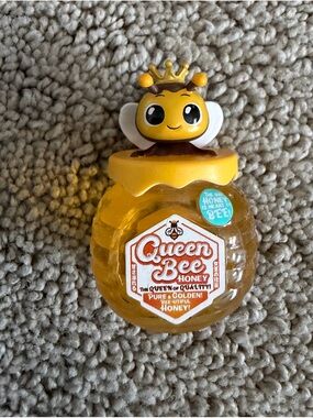 Mini Brands Kawaii Queen Bee Honey Jar Miniature Collectible